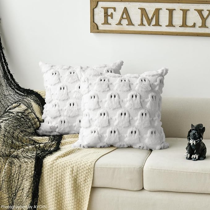 AVOIN colorlife Halloween Ghost White Throw Pillow Cover Set of 2, 20 x 20 Inch Soft Plush Faux Fur Jacquard Spooky Cushion Case Decoration for Sofa Couch