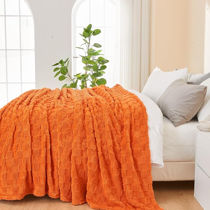 NEWCOSPLAY Super Soft Twin Blanket Orange Premium Silky Flannel Fleece 3D Checkered Lightweight Bed Blanket All Season Use (Orange Checkered, Twin(60"x80"))