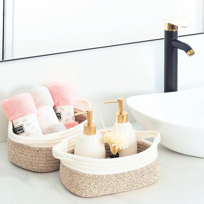 MINTWOOD Design 5-Piece Small Decorative Woven Storage Baskets Set for Shelves, Bathroom, Pantry and Nightstand Organizer, Catch All Tray for Organizing Gifts, Dog and Cat Toys, Light Brown