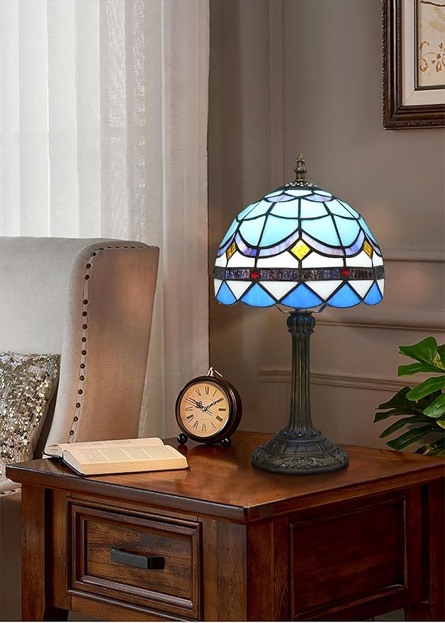 Tiffany Lamp 8 Inch Small Stained Glass Table Lamp Blue Mediterranean Handmade Warm Reading Bedside Lamp Dining Room Bedroom Living Room Office Study Tiffany Style Retro Home Decoration Crafts（feath）