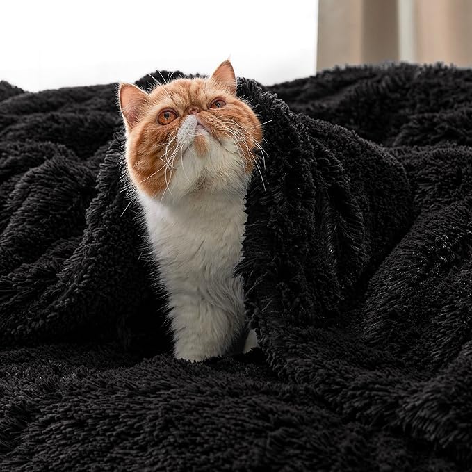 Bedsure GentleSoft Fluffy Black King Size Blanket for Bed, Thick Soft Sherpa Faux Fur Fleece Bedding Fuzzy Plush Winter Warm Heavy Oversize Large King Blanket, Cozy Black Gifts for Men Women, 108x90