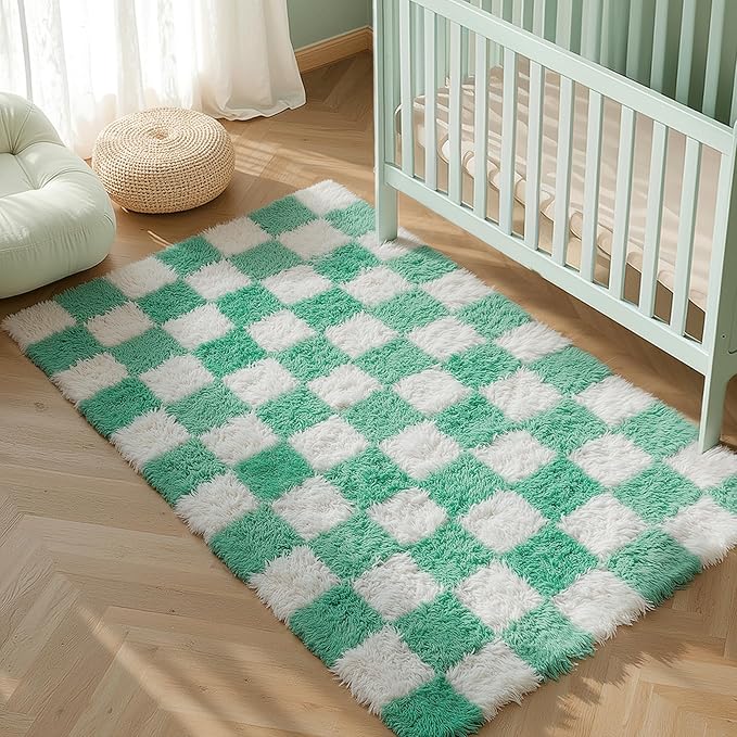 Checkered Rug 4x6 for Living Room, Green and White Modern Shag Rug Super Soft Washable Fluffy Rugs Indoor Fuzzy Carpet for Bedroom Home Dorm Aesthetic Decor
