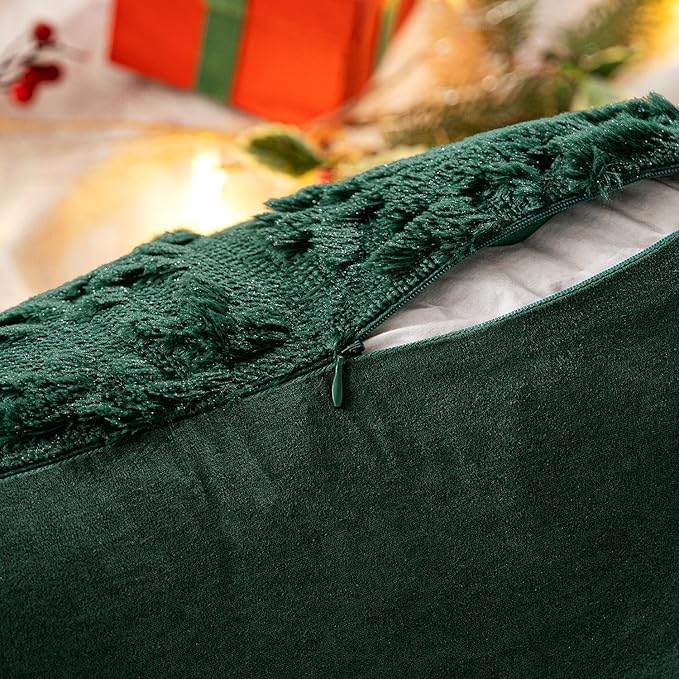 MIULEE Christmas Snowflake Decorative Throw Pillow Covers Set of 2,Soft Fluffy Faux Wool Winter Holiday Couch Pillows for Farmhouse Boho Home Decor Sofa Bed Porch Living Room 20x20 Inch Green