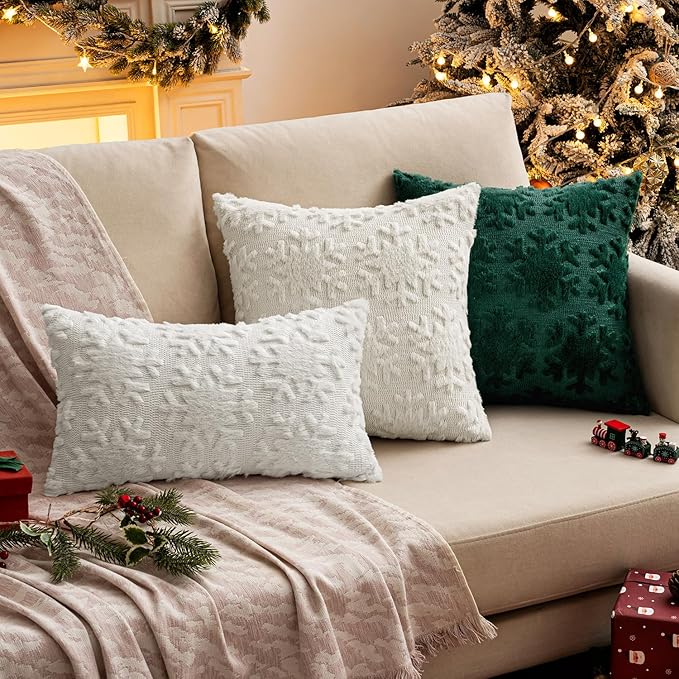 MIULEE Christmas Snowflake Decorative Throw Pillow Covers Set of 2,Soft Fluffy Faux Wool Winter Holiday Couch Pillows for Farmhouse Boho Home Decor Sofa Bed Porch Living Room 18x18 Inch Pure White