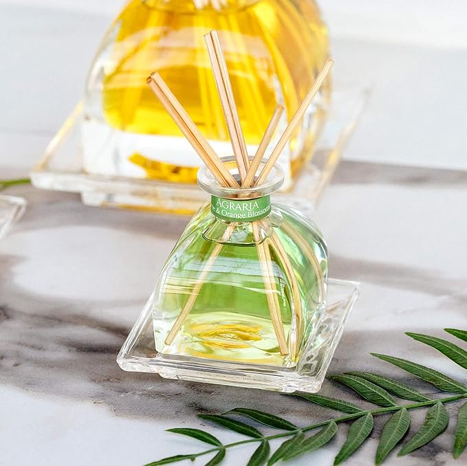 AGRARIA PetiteEssence Flower and Reed Diffuser Set, Hand Crafted Sola Flower Botanical Home Fragrance Diffuser, Scented Oil Reed Diffuser, Flower and Reed Diffuser Gift Set for All Occasions