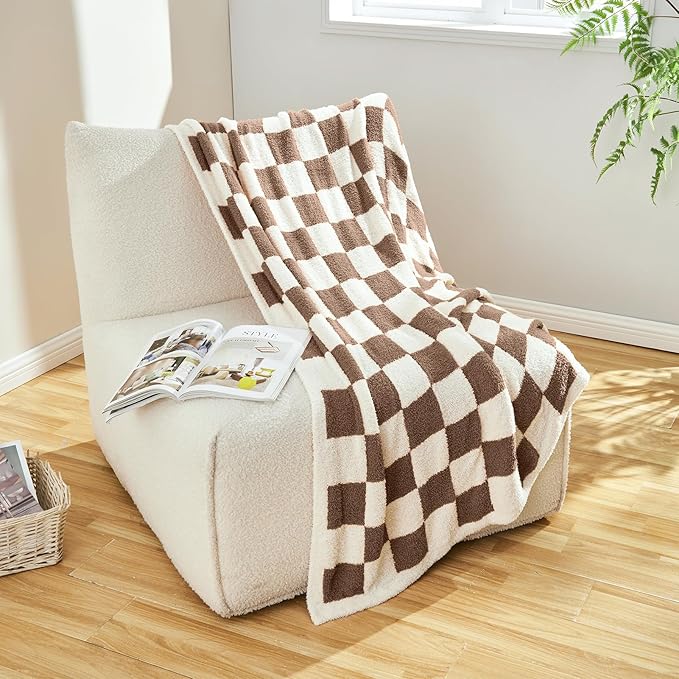 CozeCube Checkered Blanket, Ultra Soft Cozy Dark Brown and White Throw Blanket, Warm Cozy Knit Fuzzy Plush Checkerboard Throw for Couch Bed Sofa, 50"x60"