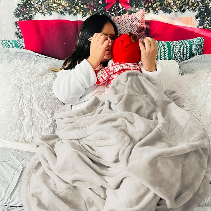 Bedsure GentleSoft Fleece Throw XL Blanket Linen - 300GSM Soft Lightweight Plush Cozy Blankets for Bed, Sofa, Couch, Travel, Camping, 50x70 inches