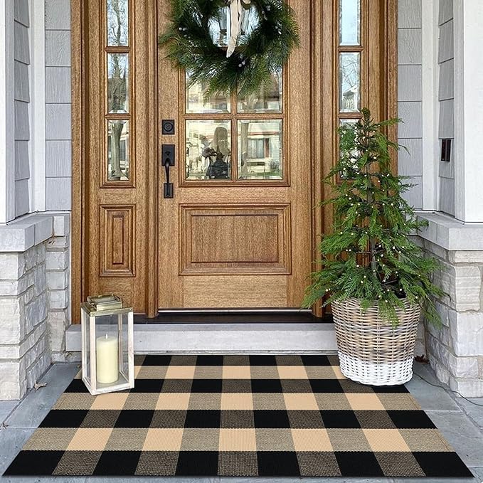 KOZYFLY Buffalo Plaid Area Rugs 27.5x43 Inches Brown and Black Checkered Rug Washable Front Door Mat Hand Woven Cotton Outdoor Rugs Small Rug for Front Porch Kitchen Entryway Patio Bathroom