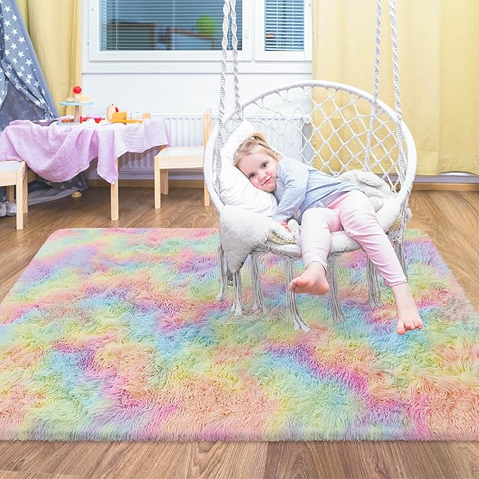 Small Fluffy Rainbow Colorful Area Rug for Girls Bedroom 3x5 Kawaii Tie Dye Rug Fuzzy Unicorn Throw Rug for Living Room Kids Nursery Baby Princess Room Living Room Home Decor Aesthetic Carpets