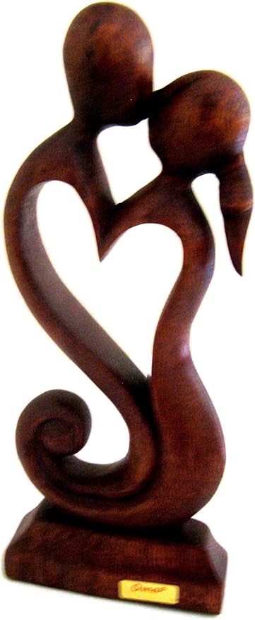 OMA Wooden Hand Crafted Romantic Love Statue Eternal Love Kiss Figurine Home Decor Gift