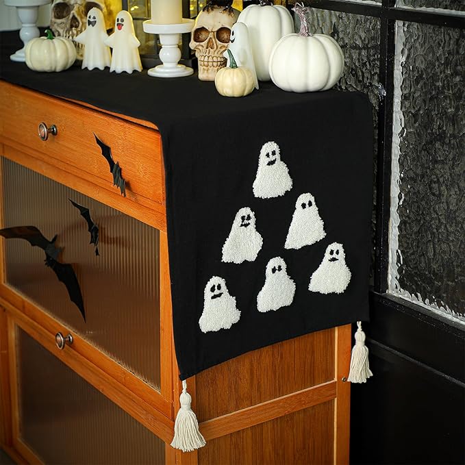 Breling Halloween Ghost Table Runner Jacquard Cute Ghost Halloween Dinner Table Runner Fall Autumn Kitchen Dining Decoration for Kitchen Farmhouse Party Holiday Home Decor 13x72 Inch(Black)