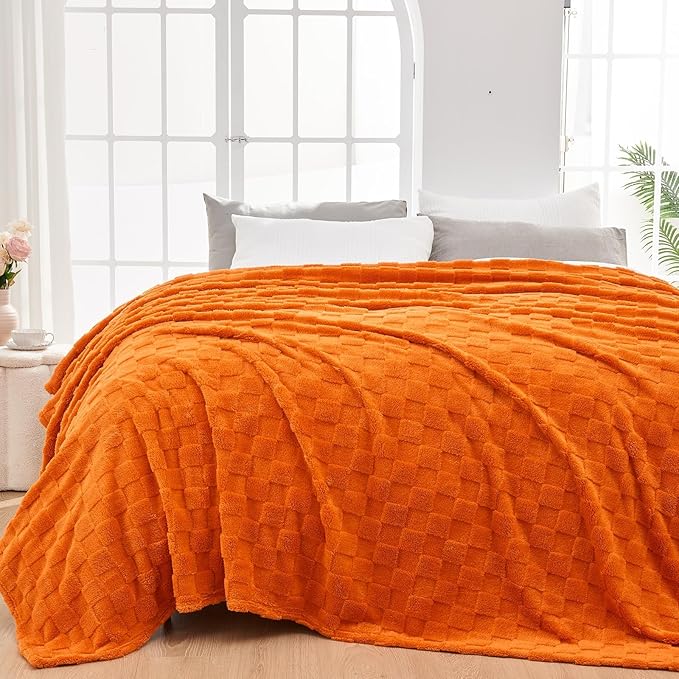 NEWCOSPLAY Super Soft King Blanket Orange Premium Silky Flannel Fleece 3D Checkered Lightweight Bed Blanket All Season Use (Orange Checkered, King(90"x110"))