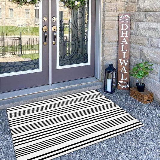 OJIA Front Door Rugs Indoor 27.5x43 Inches, Black and White Striped Outdoor Rugs Porch Rug Cotton Woven Entryway Rug Machine Washable Door Mats for Porch/Farmhouse/Kitchen