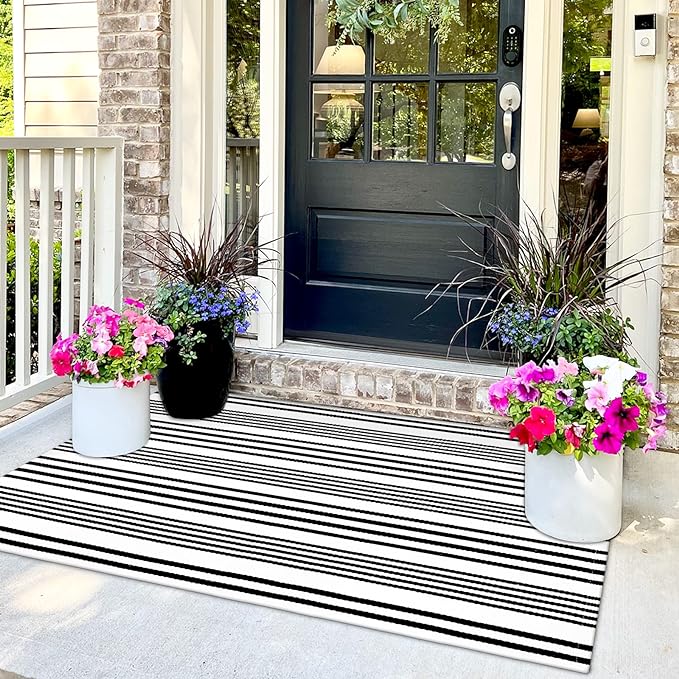 OJIA Black and White Outdoor Rug 3' x 5', Machine Washable Front Door Mats Outdoor, Cotton Hand-Woven Striped Porch Rug Entryway Rug Indoor/Outdoor Area Rug Floor Mat for Farmhouse/Living Room