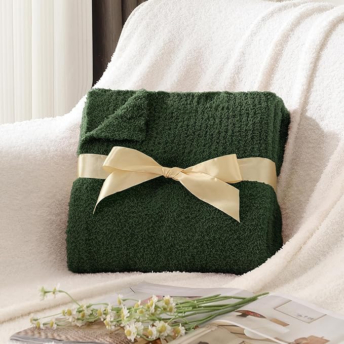 JOOJA Knit Dark Emerald Green Throw Polyester Soft Fleece Blanket for Couch Bed Sofa 50x60 Inches Dark Green