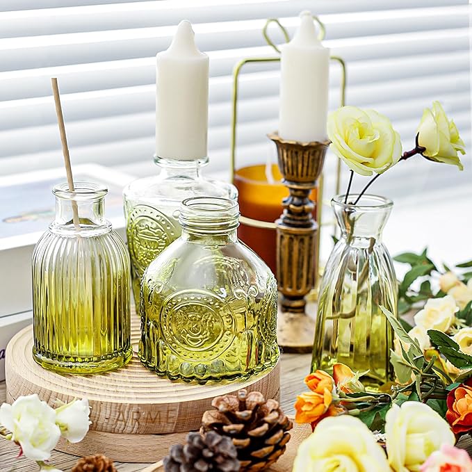 Arme Bud Vase Set of 32, Green Vases Glass Bud Vases in Bulk, Small Vases for Centerpieces Mini Flower Vase Set Cute Vintage Glass Vase Set for Flower Wedding Home Centerpiece Table Decorations