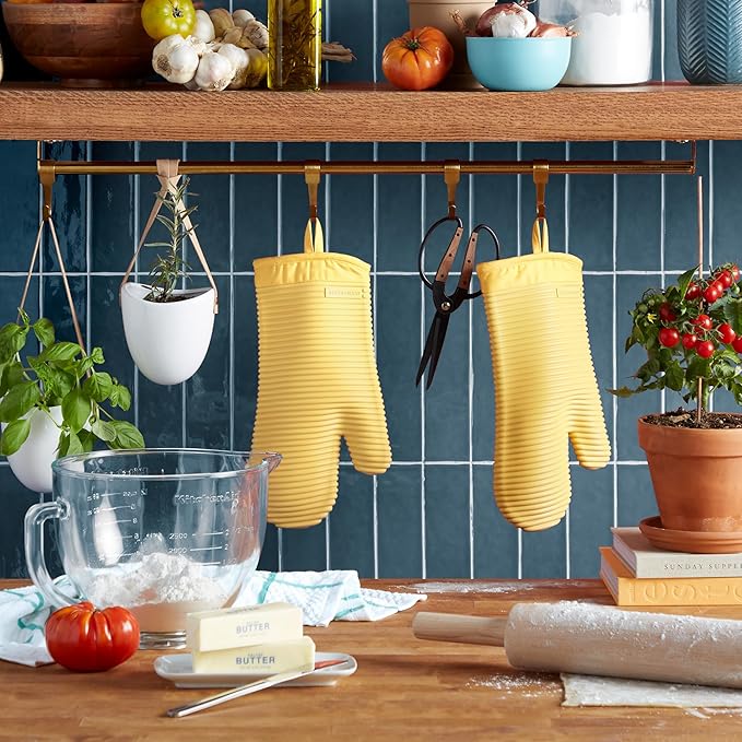 KITCHENAID Ribbed Soft Silicone Oven Mitt 2-Pack Set, 7.5"x13", Butter Yellow