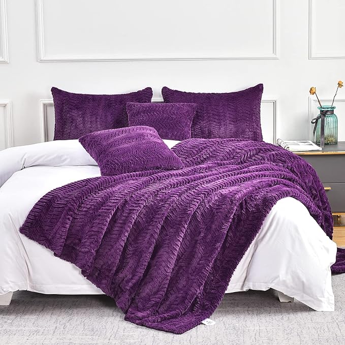 YUSOKI Luxury Faux Fur Blanket for Queen Size Bed 2 Layers,7.3lb,All Ages,Home Decoration Without Pillows (Purple,90"x90")