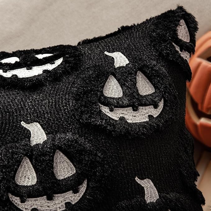 MIULEE Fall Halloween Throw Pillow Covers 18x18 Decorative Pumpkin Pattern Pillowcases Soft Plush Faux Wool Cushions for Home Patio Sofa Couch,Black