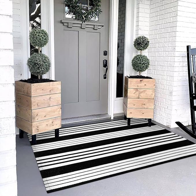 OJIA Black & White Outdoor Rug 3x5 Cotton Hand-Woven Fall Striped Porch Rugs Machine Washable Entry Rug Indoor Outdoor Area Rug Front Door Rug Floor Mat for Farmhouse/Living Room/Home Entrance