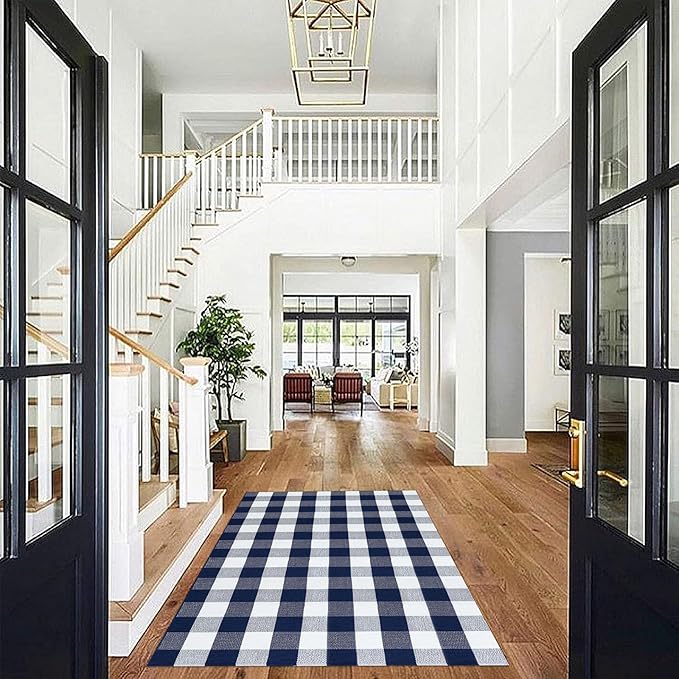KOZYFLY Buffalo Plaid Area Rug 4 x 6 Ft Navy and White Checkered Rug Washable Outdoor Rugs Cotton Rugs for Bedroom Front Door Mat Carpet for Front Porch Living Room Dining Room Kitchen