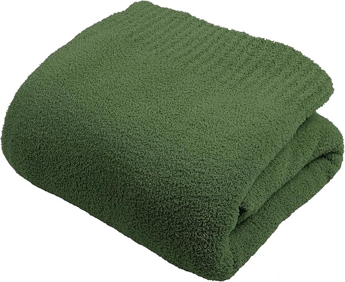 JOOJA Dark Green Blanket Warm Queen Size Fuzzy Knitted Blanket, Oversized Luxury Bed Blankets, Soft Queen Blanket for Bed, Lightweight Plush Blanket Queen Size for Cozy Nights (Dark Green, 90x90)