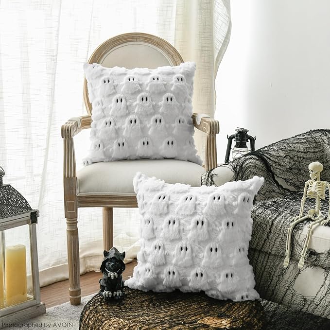 AVOIN colorlife Halloween Ghost White Throw Pillow Cover Set of 2, 20 x 20 Inch Soft Plush Faux Fur Jacquard Spooky Cushion Case Decoration for Sofa Couch