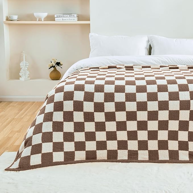 CozeCube Checkered Blanket, Ultra Soft Cozy Dark Brown and White Throw Blanket, Warm Cozy Knit Fuzzy Plush Checkerboard Throw for Couch Bed Sofa, 50"x60"