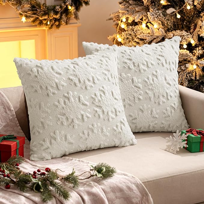MIULEE Christmas Snowflake Decorative Throw Pillow Covers Set of 2,Soft Fluffy Faux Wool Winter Holiday Couch Pillows for Farmhouse Boho Home Decor Sofa Bed Porch Living Room 18x18 Inch Cream White