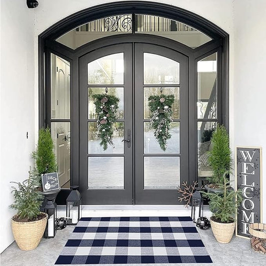 SEEKSEE Cotton Buffalo Plaid Rug 27.5"x43" Navy Blue and White Checked Rug Washable Doormats Indoor Outdoor Rugs for Layered Front Door Mats, Porch, Kitchen, Farmhouse, Entryway