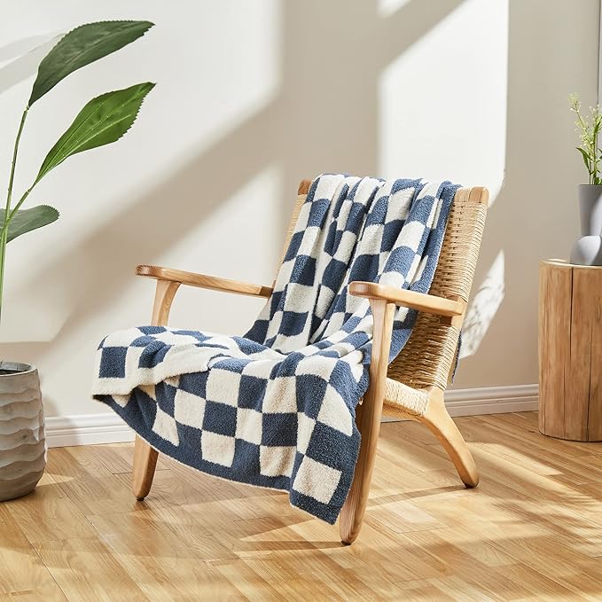 CozeCube Checkered Blanket, Ultra Soft Cozy Blue and White Throw Blanket, Warm Cozy Knit Fuzzy Plush Checkerboard Throw for Couch Bed Sofa, 60"x80"