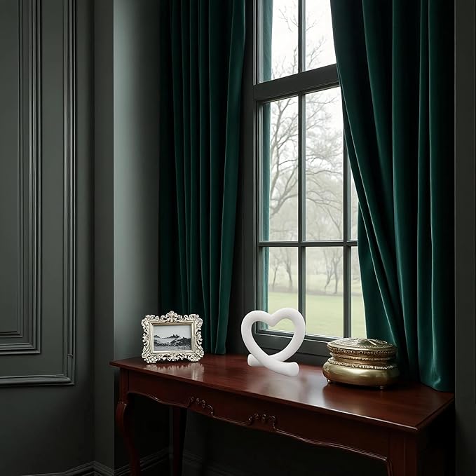 Imitation Marble White Heart Sculpture – Modern Minimalist Love Statue for Romantic Home Decor, Wedding Table Centerpiece for Couples