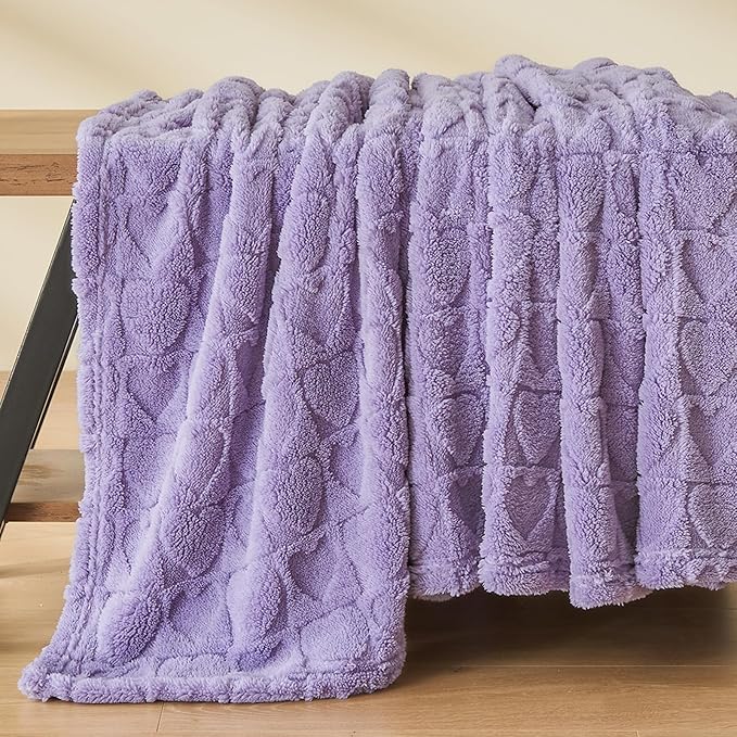 NEWCOSPLAY Super Soft Throw Blanket Lavender Love Premium Silky Flannel Fleece 3D Heart Checkered Lightweight Bed Blanket All Season Use (Lavender Love, Throw(50"x70"))