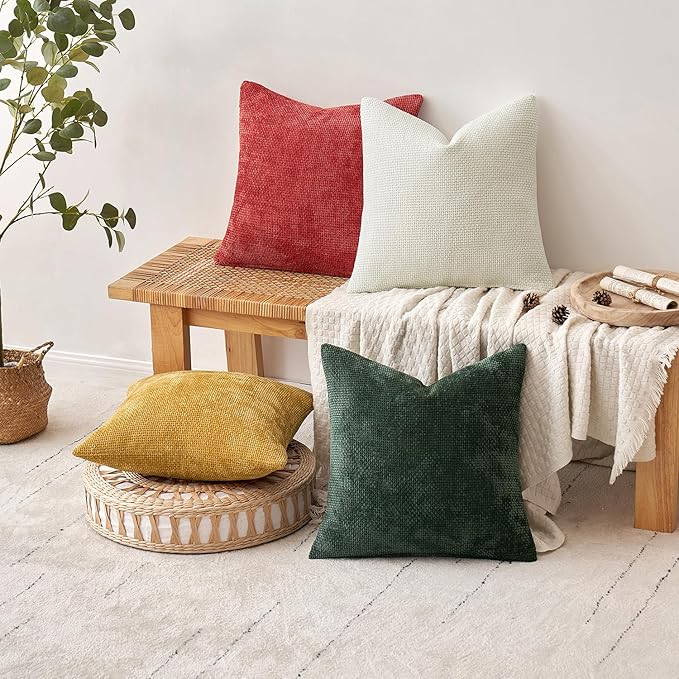 MIULEE Christmas Pack of 4 Couch Throw Pillow Covers 20x20 Inch Christmas Red/Green Soft Decorative Chenille Pillow Covers Farmhouse Accent Cushion Covers for Boho Home Decor Sofa Bedroom Living Room