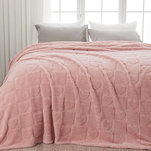 NEWCOSPLAY Super Soft King Blanket Pink Love Premium Silky Flannel Fleece 3D Heart Checkered Lightweight Bed Blanket All Season Use (Pink Love, King(90"x110"))