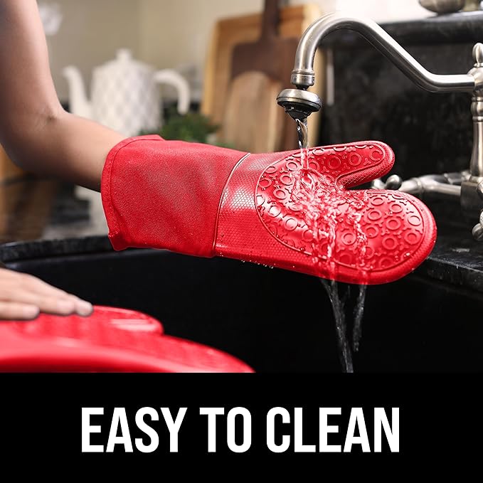 BPA-Free Silicone Oven Mitts Ultra Heat Resistant up to 500°F - Oven Mitts with Thick Cotton Liner - Long Slip Resistant Pot Holders, Flexible Oven Gloves - Canyon Red 13.7