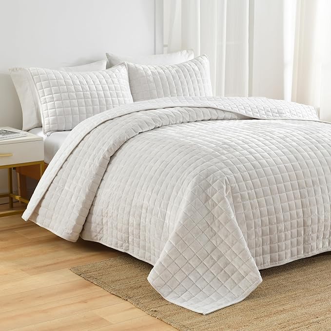 Secgo Twin Comforter Set for Bed - Velvet Quilts Twin Size, Black Bedspreads (68 * 86 Inch) with 2 Pillow Shams, Patchwork Reversible Lightweight Bedding