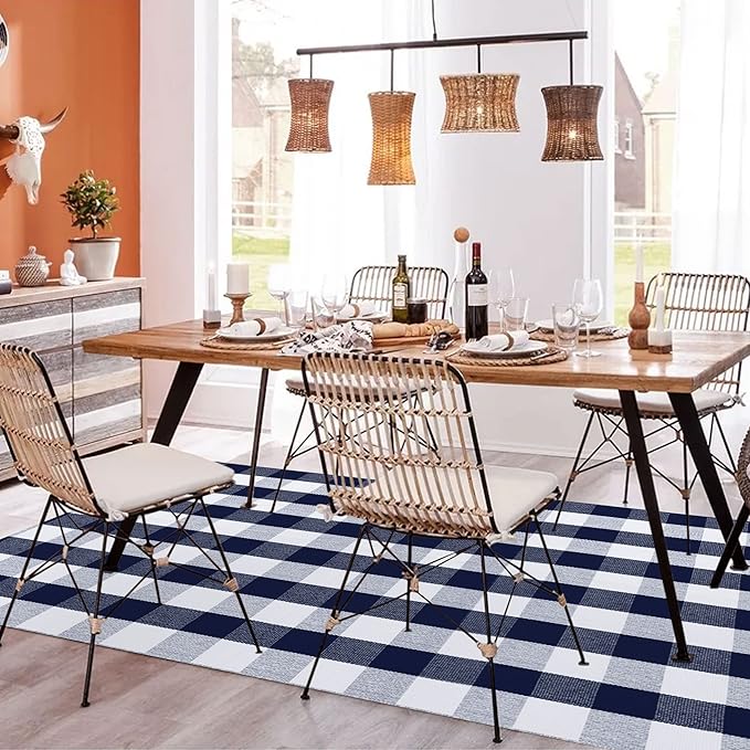 SEEKSEE Cotton Buffalo Plaid Rug 4'x6' Navy Blue and White Hand Woven Checked Rug Washable Doormats Indoor Outdoor Rugs for Layered Front Door Mats, Porch, Kitchen, Farmhouse, Entryway