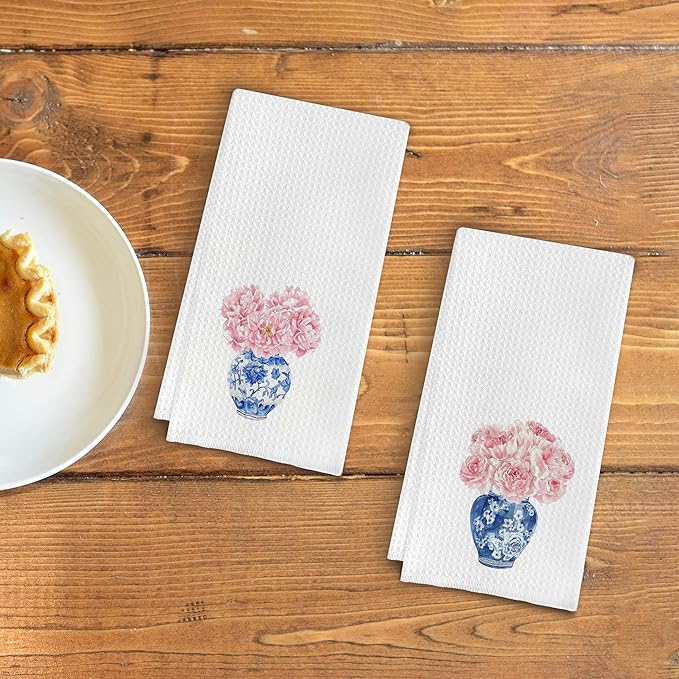 Chinoiserie Blue and White Porcelain Kitchen Towels Set of 2, Chinoiserie Decor Dish Towels for Kitchen, Pink Floral Chinoiserie Decorative Hand Towels for Bathroom Kitchen, 16x24 Inches