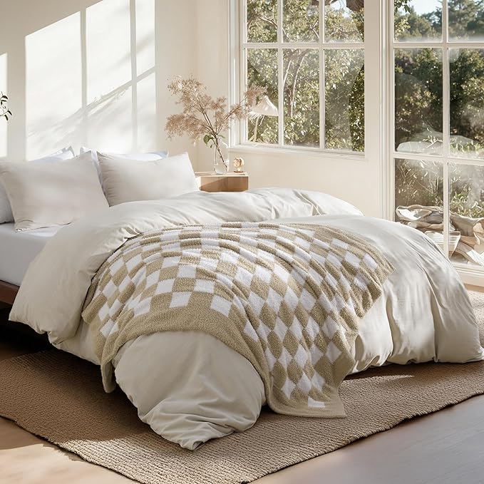 Bedsure Twin Comforter Set with Checkered Throw Blanket for Couch - 3 Pieces, 1 Beige Comforter Twin Size, 1 Pillow Sham, 1 Checkered Blanket, Super Soft, Lightweight & Fluffy for Bed & Sofa