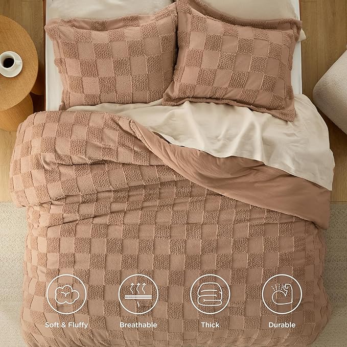 Bedsure California King Size Comforter Set Taupe, Boho Tufted Bed Set, Checkered Farmhouse Shabby Chic Bedding, 3 Pieces, 1 Plaid Geometric Comforter and 2 Pillow Shams
