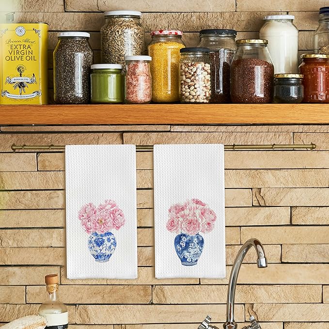Chinoiserie Blue and White Porcelain Kitchen Towels Set of 2, Chinoiserie Decor Dish Towels for Kitchen, Pink Floral Chinoiserie Decorative Hand Towels for Bathroom Kitchen, 16x24 Inches