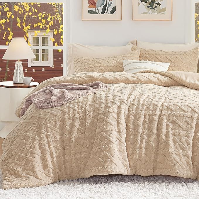Bedsure King Size Fluffy Comforter Set, Warm Sand Plush Fleece Bed Set King, Luxury Jacquard Farmhouse Boho Soft Warm Bedding for Winter, 1 Comforter (104"x90") and 2 Pillowcases (20"x36")
