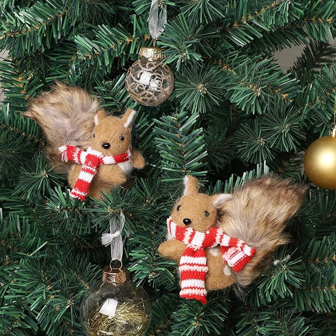winemana Christmas Squirrel Table Decor, Set of 2 Squirrel Ornaments Woodland Animals Figurine with Scarf Christmas Winter Holiday Decorations for Indoor Home Mantle Office Xmas Gifts