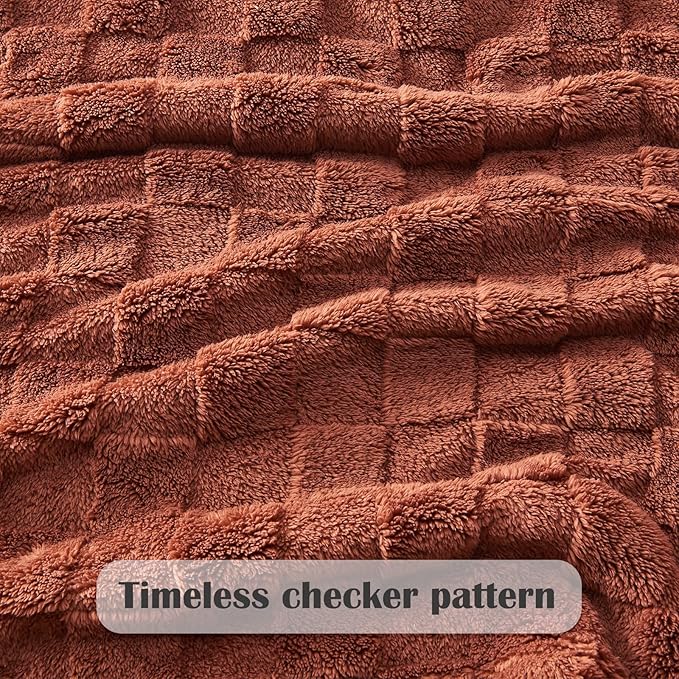 NEWCOSPLAY Super Soft Queen Blanket Coffee Premium Silky Flannel Fleece 3D Checkered Lightweight Bed Blanket All Season Use (Coffee Checkered, Queen(90"x90"))