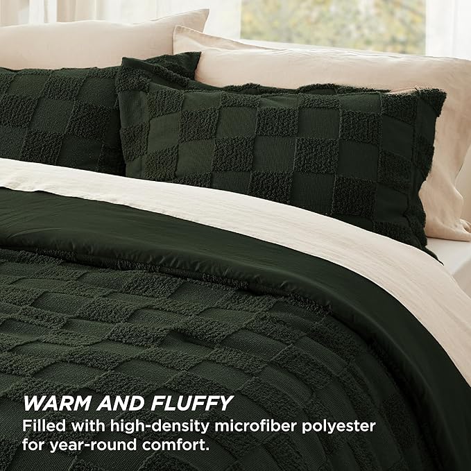 Bedsure Queen Size Comforter Set Dark Olive Green, Boho Tufted Bed Set, Checkered Farmhouse Shabby Chic Bedding, 3 Pieces, 1 Plaid Geometric Comforter and 2 Pillow Shams