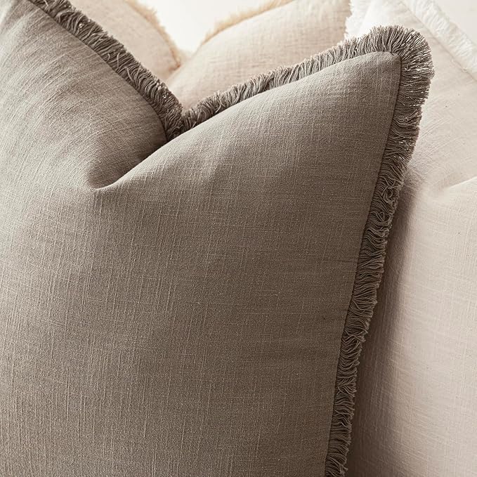 Foindtower Set of 2 Decorative Linen Fringe Lumbar Throw Pillow Covers Boho Farmhouse Cushion Cover with Tassels Soft Accent Pillowcase for Couch Sofa Bed Living Room Home Decor,12×20 Inch,Brown Tan