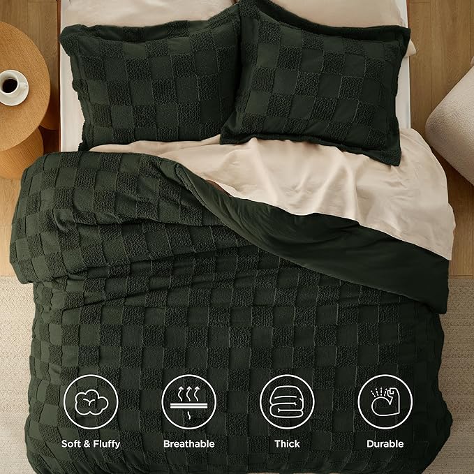 Bedsure Queen Size Comforter Set Dark Olive Green, Boho Tufted Bed Set, Checkered Farmhouse Shabby Chic Bedding, 3 Pieces, 1 Plaid Geometric Comforter and 2 Pillow Shams