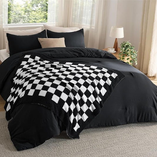 Bedsure Full Comforter Set with Checkered Throw Blanket for Couch - 4 Pieces, 1 Black Comforter Full Size, 2 Pillow Shams, 1 Checkered Blanket, Super Soft, Lightweight & Fluffy for Bed & Sofa