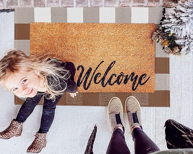 KOZYFLY Buffalo Plaid Area Rugs 2x3 Ft Coffee and White Checkered Rug Washable Front Door Mat Hand Woven Cotton Outdoor Rug Small Rug for Front Porch Kitchen Entryway Patio Bathroom